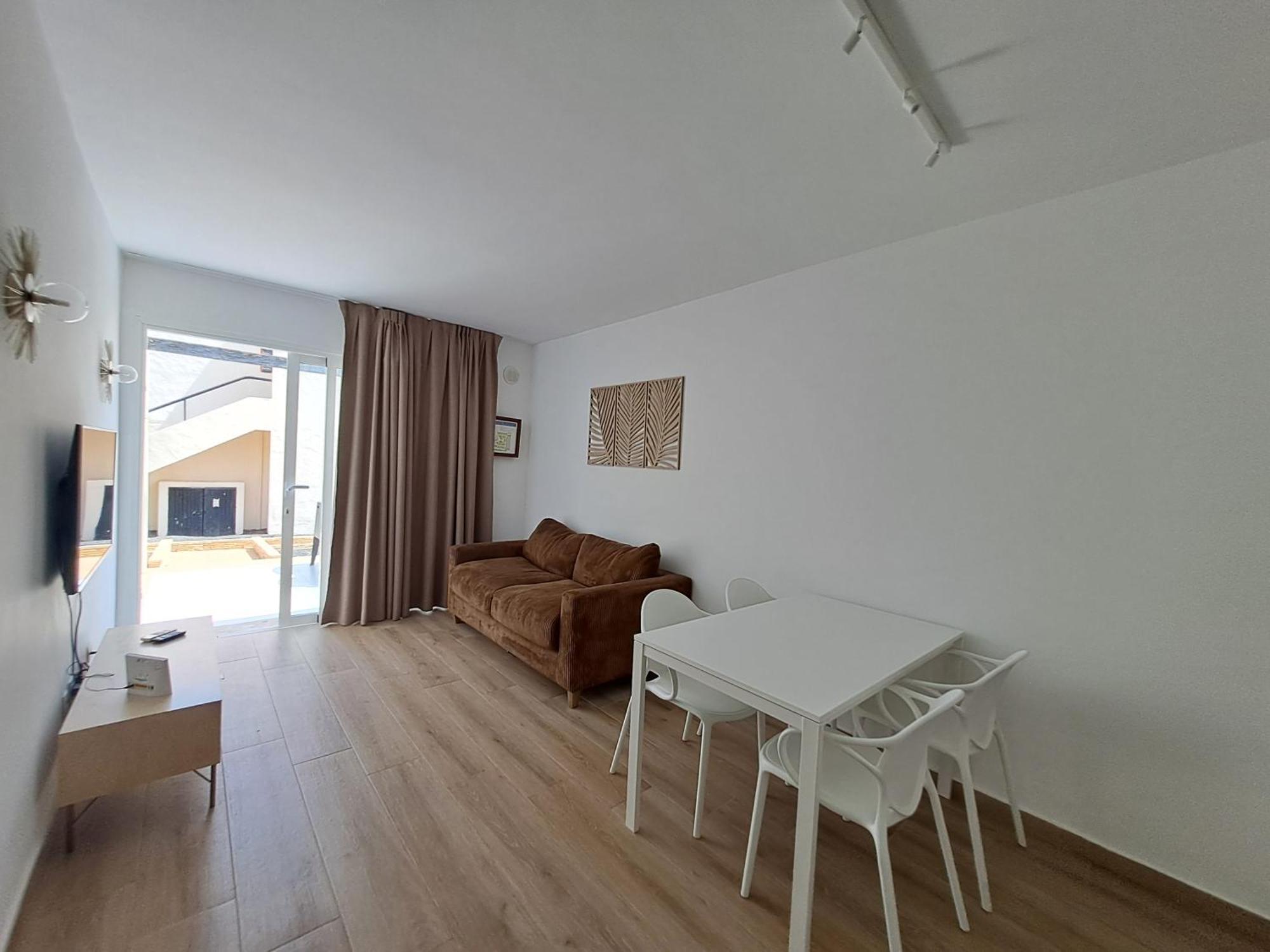 Homeforguest Apartamento Alisios 1 Con Piscina En Corralejo Exterior foto